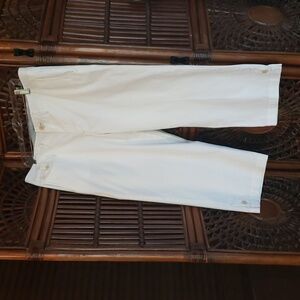 EDDIE BAUER Vashon Fit - White Capri Jeans - Size 14